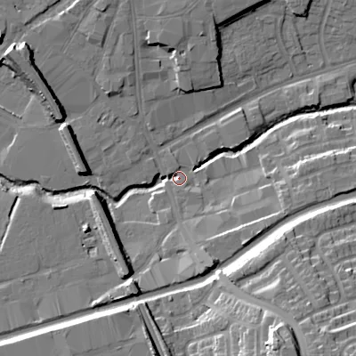 Shaded relief map of the ground around WS100PA, computed from Environment Agency LiDAR. The ground here sits at about 119 m above sea level and falls 30 m across the surrounding 800 m. Surface water reaching this point runs off ground lying to the south-south-east, 10.1 m higher.