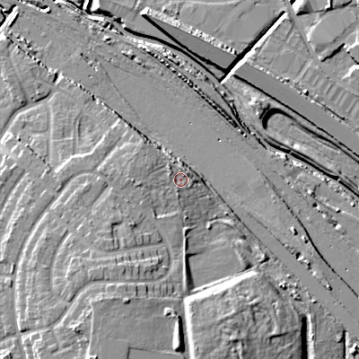 Shaded relief map of the ground around WS100SL, computed from Environment Agency LiDAR. The ground here sits at about 117 m above sea level and falls 17 m across the surrounding 800 m. Surface water reaching this point runs off ground lying to the west, 3.5 m higher.