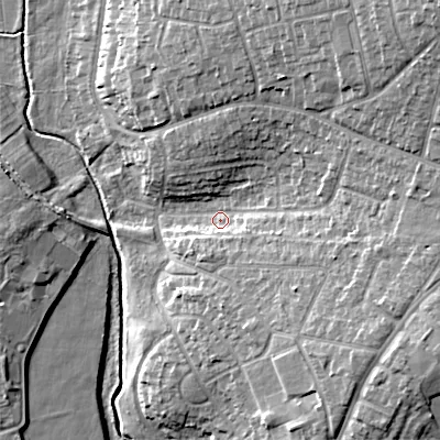 Shaded relief map of the ground around WS41BZ, computed from Environment Agency LiDAR. The ground here sits at about 131 m above sea level and falls 18 m across the surrounding 800 m. Surface water reaching this point runs off ground lying to the east-south-east, 5.5 m higher.