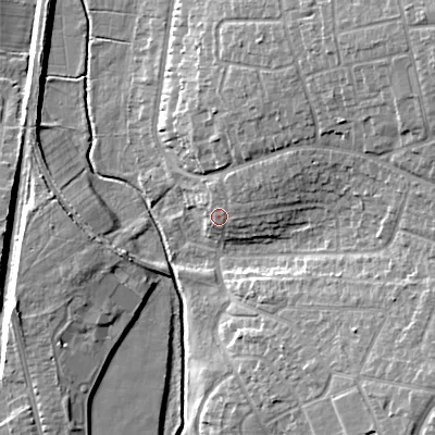 Shaded relief map of the ground around WS41DD, computed from Environment Agency LiDAR. The ground here sits at about 133 m above sea level and falls 16 m across the surrounding 800 m. Surface water reaching this point runs off ground lying to the north-east, 3.5 m higher.