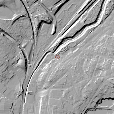 Shaded relief map of the ground around WS42BQ, computed from Environment Agency LiDAR. The ground here sits at about 125 m above sea level and falls 22 m across the surrounding 800 m. Surface water reaching this point runs off ground lying to the east-south-east, 9.1 m higher.