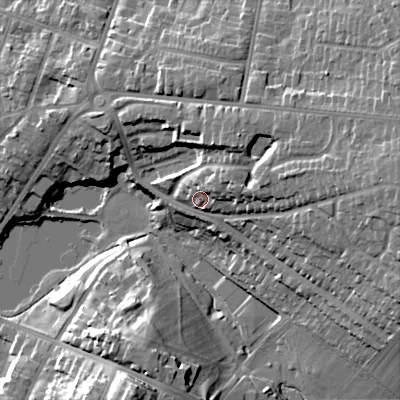 Shaded relief map of the ground around WS42ER, computed from Environment Agency LiDAR. The ground here sits at about 136 m above sea level and falls 28 m across the surrounding 800 m. Surface water reaching this point runs off ground lying to the east-north-east, 8.8 m higher.