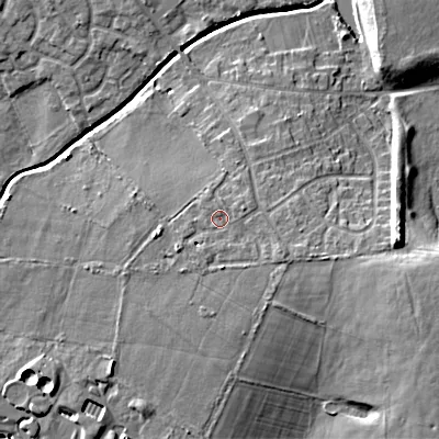 Shaded relief map of the ground around WS87QP, computed from Environment Agency LiDAR. The ground here sits at about 141 m above sea level and falls 14 m across the surrounding 800 m. Surface water reaching this point runs off ground lying to the east-south-east, 2.0 m higher.