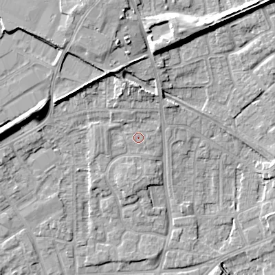 Shaded relief map of the ground around WV131HL, computed from Environment Agency LiDAR. The ground here sits at about 125 m above sea level and falls 17 m across the surrounding 800 m. The ground contributing surface water to this point lies to the north-north-east.