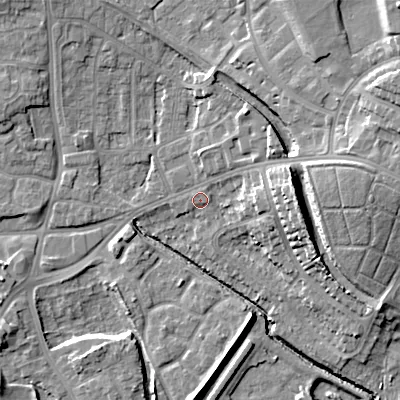 Shaded relief map of the ground around WV132RL, computed from Environment Agency LiDAR. The ground here sits at about 122 m above sea level and falls 22 m across the surrounding 800 m. Surface water reaching this point runs off ground lying to the north-north-east, 1.5 m higher.