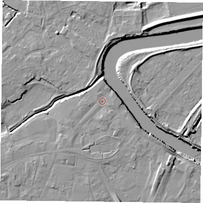 Shaded relief map of the ground around YO84ED, computed from Environment Agency LiDAR. The ground here sits at about 6 m above sea level and falls 8 m across the surrounding 800 m. Surface water reaching this point runs off ground lying to the south, 1.9 m higher.